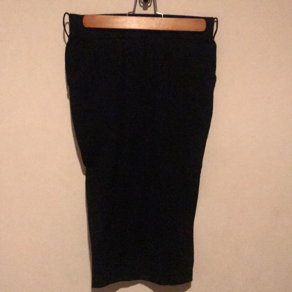 Black sweater pencil skirt
